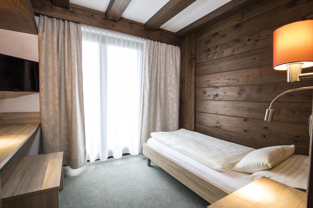 Hotel Altmuensterhof エクステリア 写真